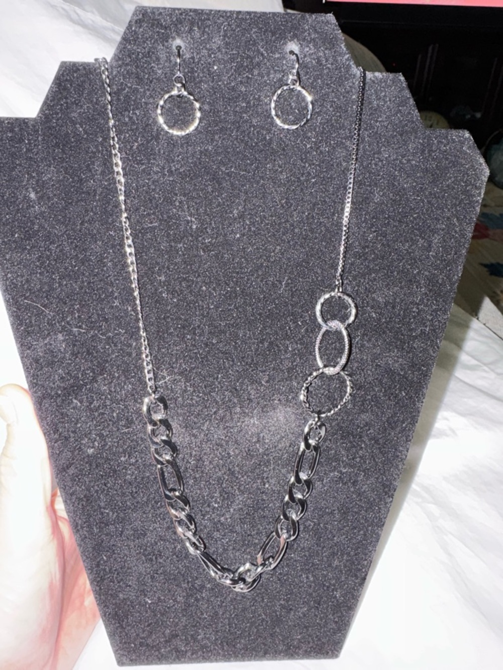Mixed Chain & Textured Ring Necklace with Matching Earrings Set